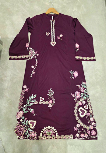 Brand new tagged embroidered - brand, new,
