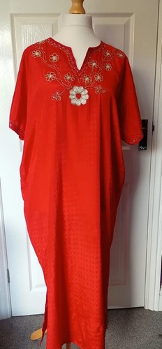 Beautiful red and gold - red,