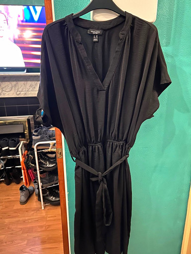 New look curves - curves, v-neck