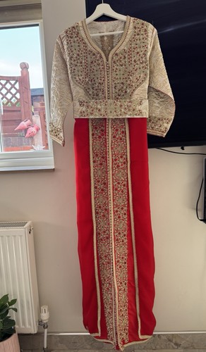 Elegant moroccan caftan - elegant,