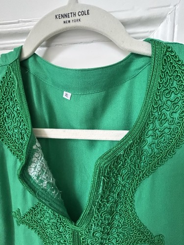 Gorgeous green kaftan - gorgeous, medium